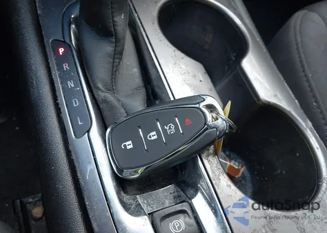 2023 Chevrolet Malibu Fwd 1Fl from USA, damaged, VIN 1G1ZC5ST6PF152982